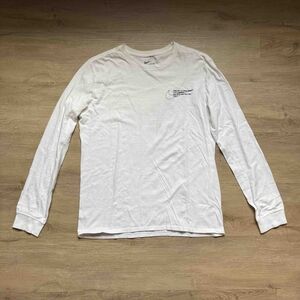Nike White Long Sleeve Tee Classic Fit